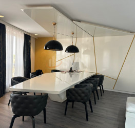 Apartament, 3 rooms with underground parking included Bucuresti/Herastrau