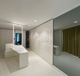 Apartament, 3 rooms with underground parking included Bucuresti/Herastrau