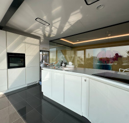 Apartament, 3 rooms with underground parking included Bucuresti/Herastrau