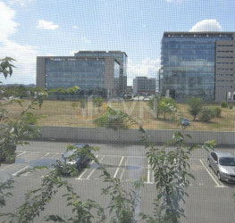 Apartament, 3 rooms with underground parking included Bucuresti/Pipera