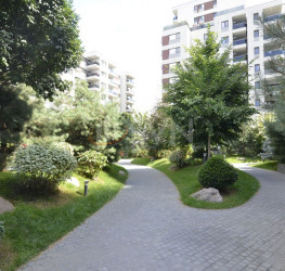 Apartament, 3 rooms with underground parking included Bucuresti/Pipera