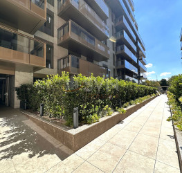 Apartament, 3 rooms with underground parking included Bucuresti/Pipera