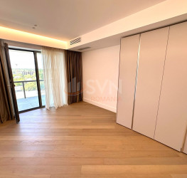 Apartament, 3 rooms with underground parking included Bucuresti/Pipera