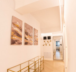 Apartament, 3 rooms with underground parking included Bucuresti/Pipera