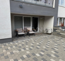 Apartament, 3 rooms with underground parking included Bucuresti/Pipera