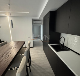 Apartament, 3 rooms with underground parking included Bucuresti/Pipera