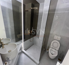 Apartament, 3 rooms with underground parking included Bucuresti/Pipera