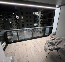 Apartament, 3 rooms with underground parking included Bucuresti/Pipera