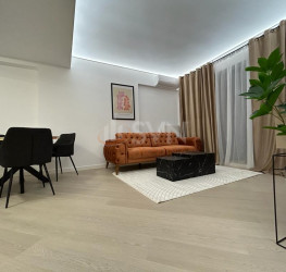 Apartament, 3 rooms with underground parking included Bucuresti/Pipera