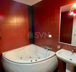 Apartament, 3 rooms with underground parking included Bucuresti/Herastrau