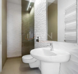 Apartament, 3 rooms with underground parking included Bucuresti/Pipera