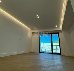 Apartament, 3 rooms with underground parking included Bucuresti/Iancu Nicolae
