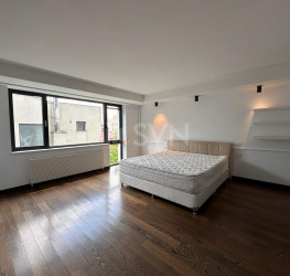 Apartament, 3 rooms with underground parking included Bucuresti/Floreasca
