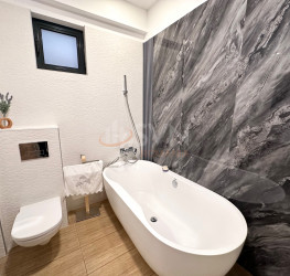 Apartament, 3 rooms with underground parking included Bucuresti/Aviatiei