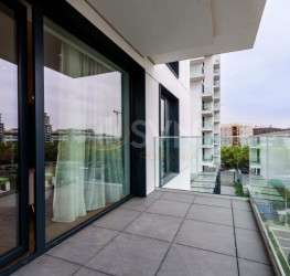 Apartament, 3 rooms with underground parking included Bucuresti/Herastrau