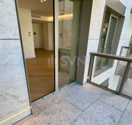 Apartament, 3 rooms with underground parking included Bucuresti/Pipera