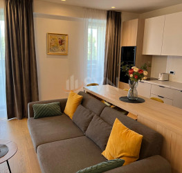 Apartament, 3 rooms with underground parking included Bucuresti/Aviatiei