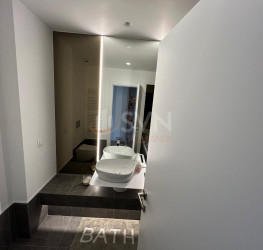 Apartament, 3 rooms with underground parking included Bucuresti/Aviatiei