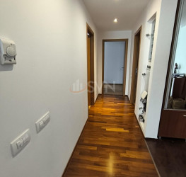 Apartament, 3 rooms with underground parking included Bucuresti/Baneasa