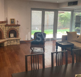 Apartament, 3 rooms with underground parking included Bucuresti/Arcul De Triumf