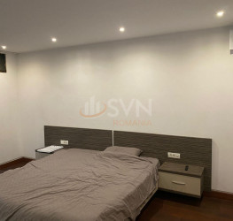 Apartament, 3 rooms with underground parking included Bucuresti/Arcul De Triumf