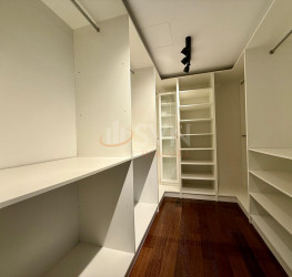 Apartament, 3 rooms with underground parking included Bucuresti/Floreasca