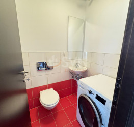 Apartament, 3 rooms with underground parking included Bucuresti/Baneasa