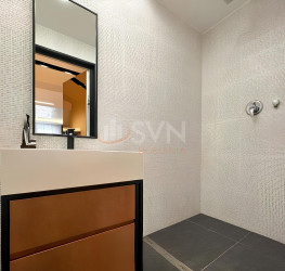 Apartament, 3 rooms with underground parking included Bucuresti/Herastrau