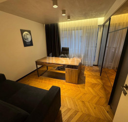 Apartament, 3 rooms with underground parking included Bucuresti/Herastrau
