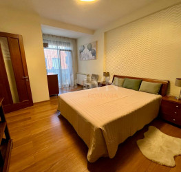 Apartament, 3 rooms with underground parking included Bucuresti/Barbu Vacarescu