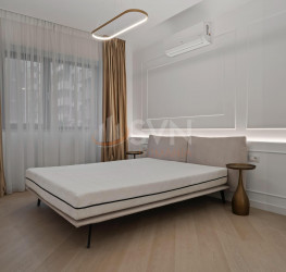 Apartament, 3 rooms with underground parking included Bucuresti/Pipera