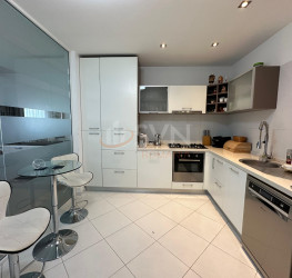 Apartament, 3 rooms with underground parking included Bucuresti/Pipera