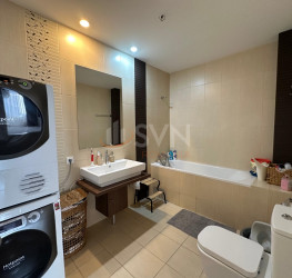 Apartament, 3 rooms with underground parking included Bucuresti/Pipera