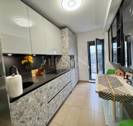 Apartament, 3 rooms with underground parking included Bucuresti/Domenii
