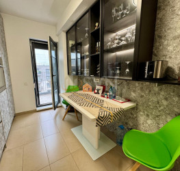 Apartament, 3 rooms with underground parking included Bucuresti/Domenii