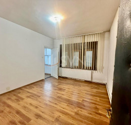 Apartament, 3 rooms with underground parking included Bucuresti/Dorobanti