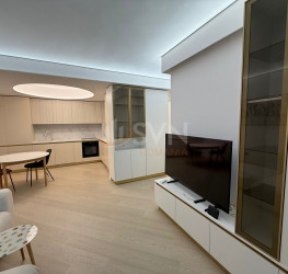 Apartament, 3 rooms with underground parking included Bucuresti/Pipera