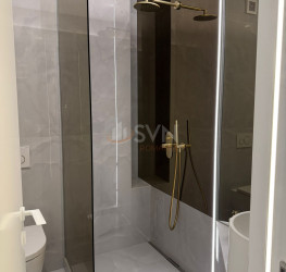 Apartament, 3 rooms with underground parking included Bucuresti/Pipera