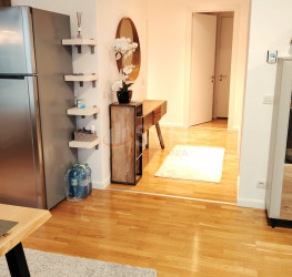 Apartament, 3 rooms with underground parking included Bucuresti/Domenii