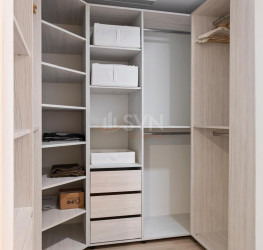 Apartament, 3 rooms with underground parking included Bucuresti/Primaverii