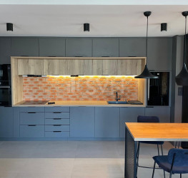 Apartament, 3 rooms with underground parking included Bucuresti/Polona