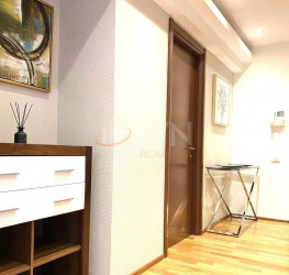 Apartament, 3 rooms with underground parking included Bucuresti/Herastrau