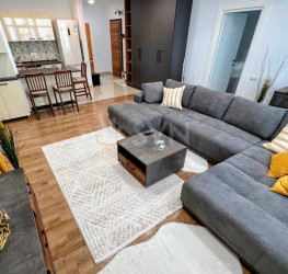 Apartament, 3 rooms with underground parking included Bucuresti/Aviatiei