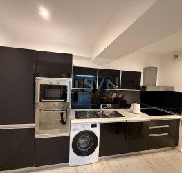 Apartament, 3 rooms with underground parking included Bucuresti/Herastrau