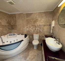 Apartament, 3 rooms with underground parking included Bucuresti/Herastrau