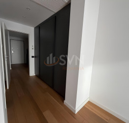 Apartament, 3 rooms with underground parking included Bucuresti/Herastrau