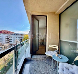 Apartament, 3 rooms with underground parking included Bucuresti/Herastrau