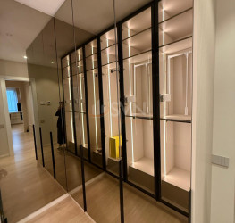 Apartament, 3 rooms with underground parking included Bucuresti/Nordului