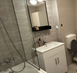 Apartament, 3 rooms with underground parking included Bucuresti/Pipera