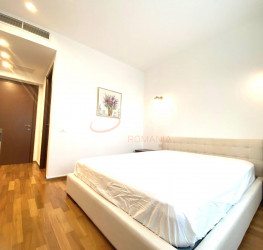 Apartament, 3 rooms with underground parking included Bucuresti/Herastrau